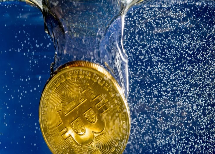Bitcoin Beats a Retreat Below $5k, Has The Final Capitulation Started?