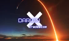 Wallstreetbets and hedge funds put on blast as day trading retail apes avoid mainstream channels. DarwinTrades review