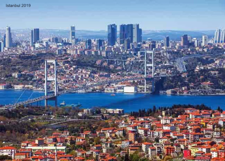 Turkish Lira Volatility Raises Banking Sector Concerns Ahead of Bitcoin Regulations