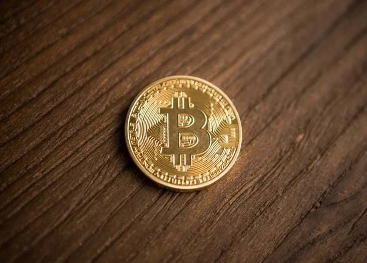 Is Bitcoin’s uncorrelated status aided by its reliance on regulation, tech?