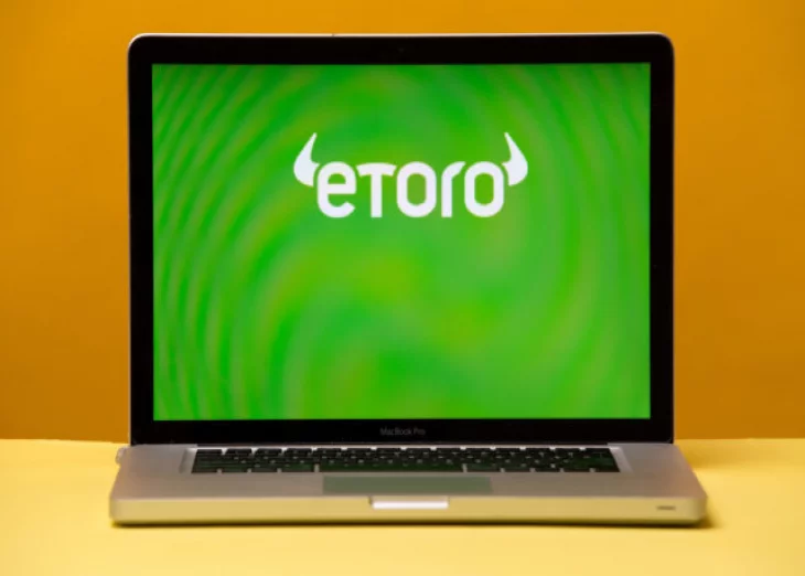 eToro Plans to Launch Its Own Debit Card in 2020